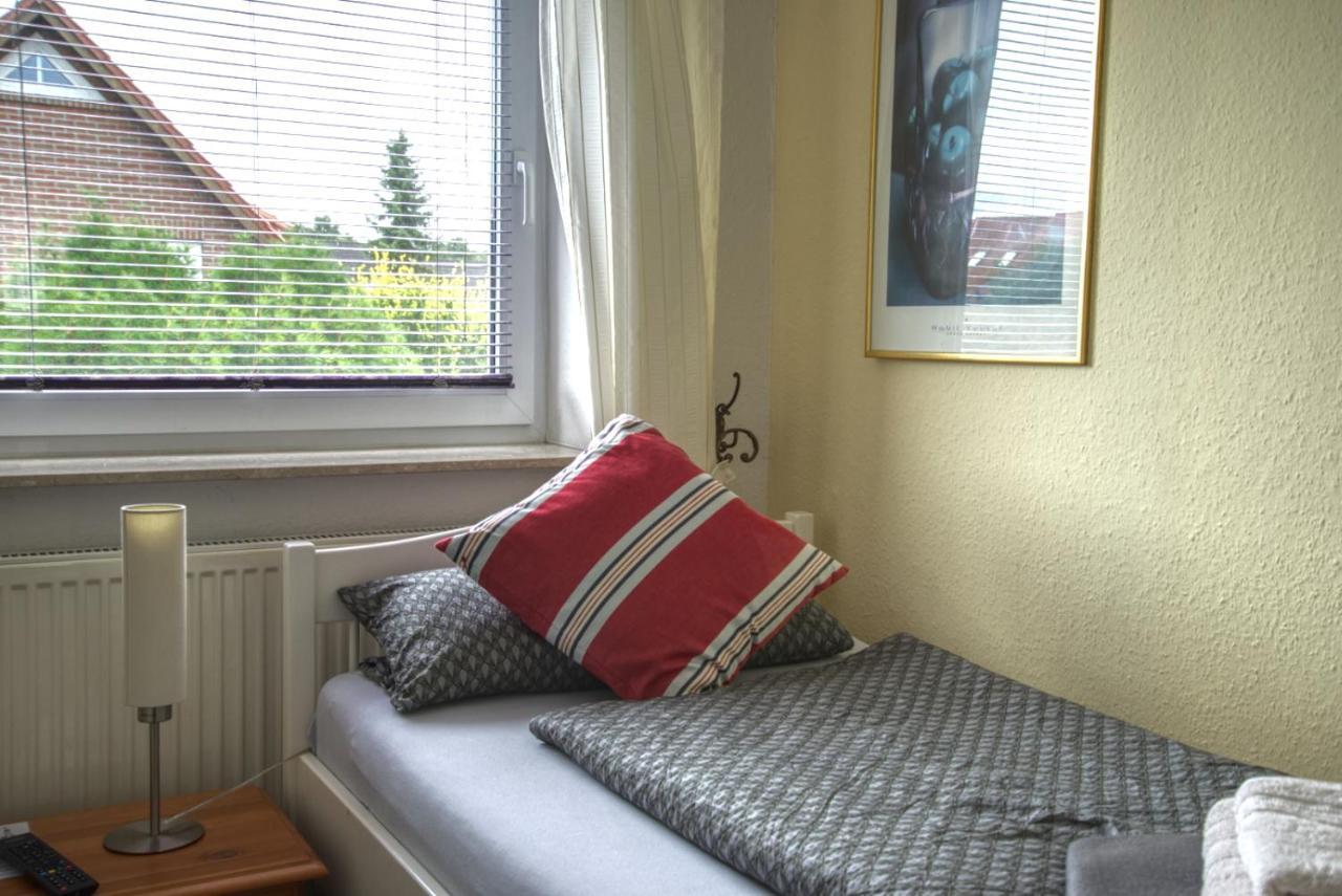 Ferienhaus Robbers Mit 3 Schlafzimmer Hatten Esterno foto